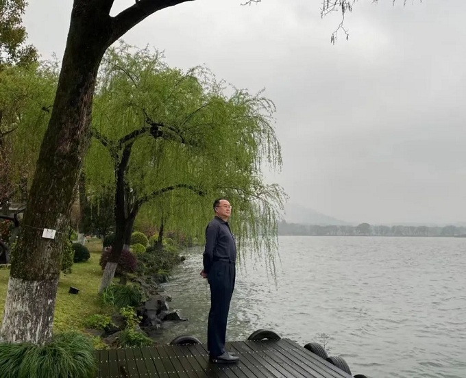 888娱乐城